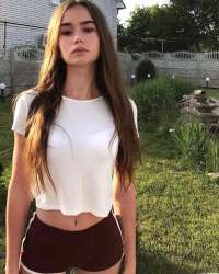 Atakum Escort Kızı: Size Muhteşem Bir Deneyim Sunacak Olan Yeşil Gözlü Gözde
