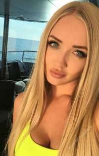 Büyüleyici, Kışkırtıcı ve Yenilmez Terme Escort Bayan