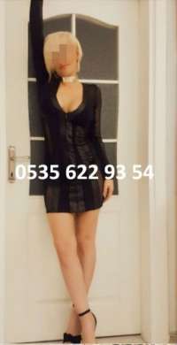 Çarşamba Escort Bayan: İri Gözleri ve Pürüzsüz Teni İle Fark Yaratıyor