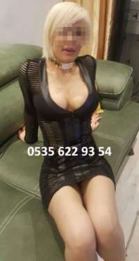 Çarşamba Escort Bayan: İri Gözleri ve Pürüzsüz Teni İle Fark Yaratıyor