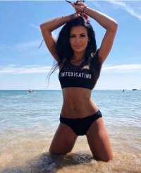 Çarşamba Escort Bayan Tanıtımı: Bambaşka Bir Heyecana Hazır Olun!
