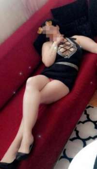 Şirinevler Escort Üzerinde Büyüleyici Dansını Sunuyor