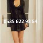 Çarşamba Escort Bayan: İri Gözleri ve Pürüzsüz Teni İle Fark Yaratıyor